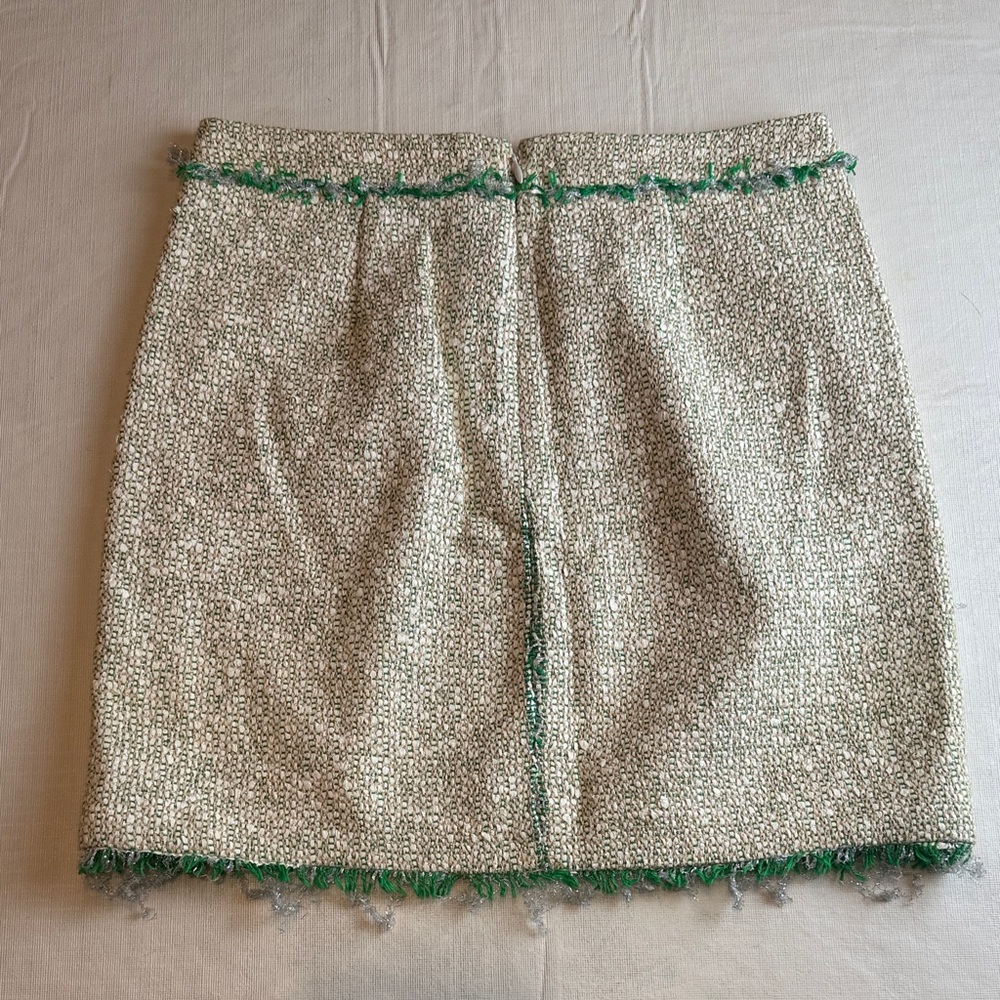 J. Crew Women's Cream Green Trim Tweed Mini Skirt Lined Back Zip Size 00 - Picture 9 of 15